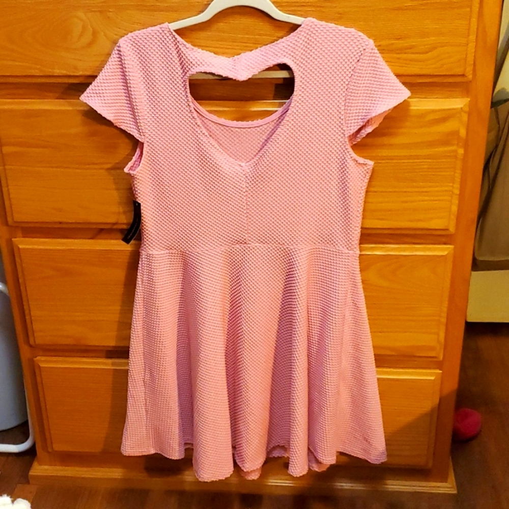 Pink Dress - Picture 2 of 5